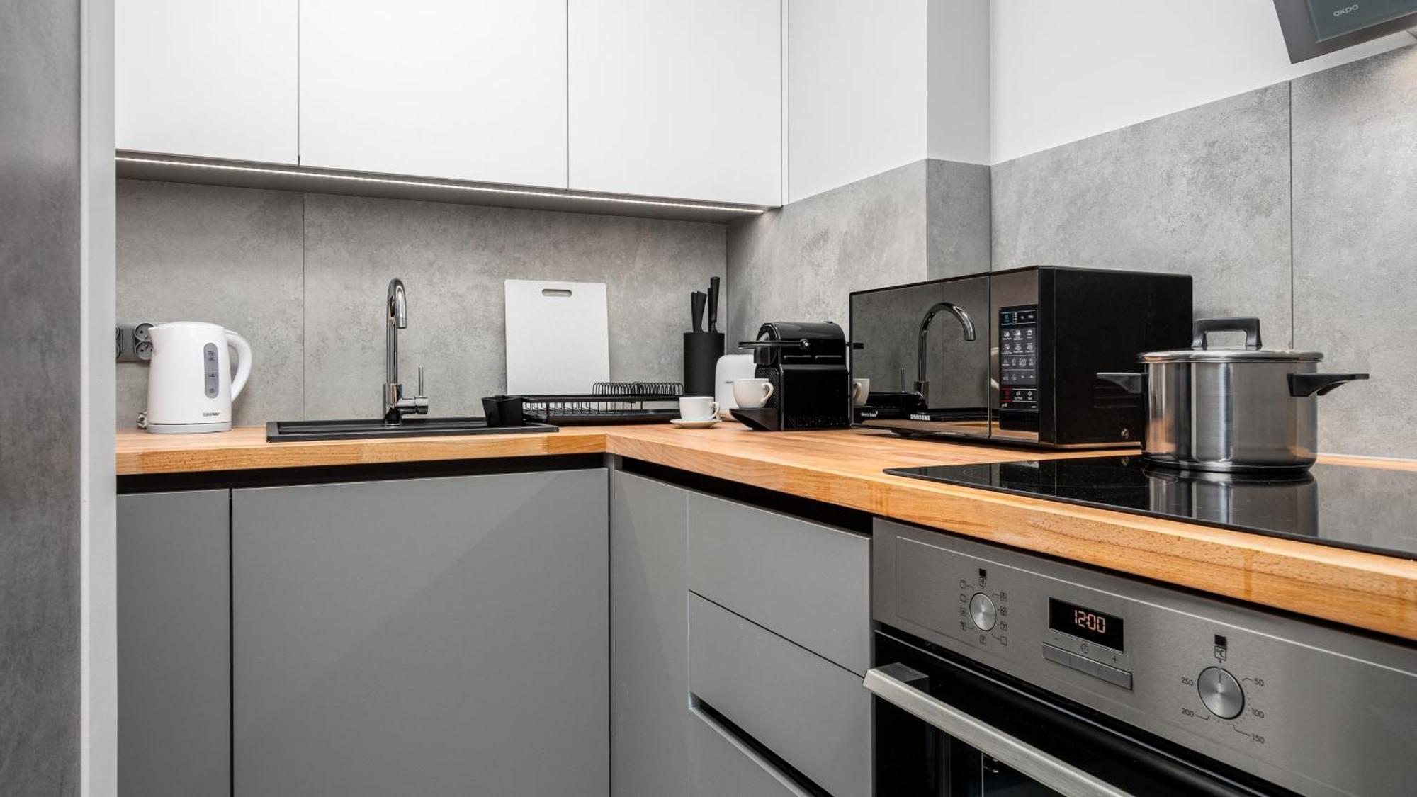 Zlota Apartments City Centre By Sun & Snow วอร์ซอ ภายนอก รูปภาพ